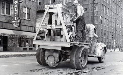 97年_12_60_2-washington-street-paving